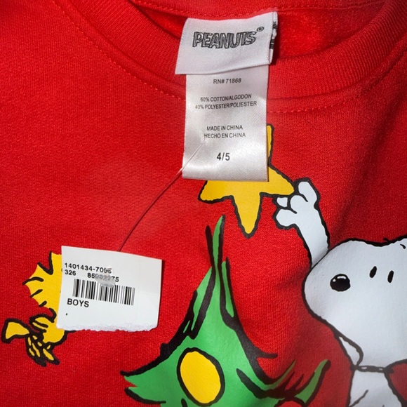 New with tags kids peanuts Christmas sweater - Picture 3 of 3